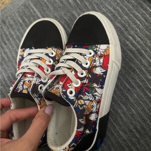 Pre loved sonic Colorful Kids Sneakers size 12. Excelente condition